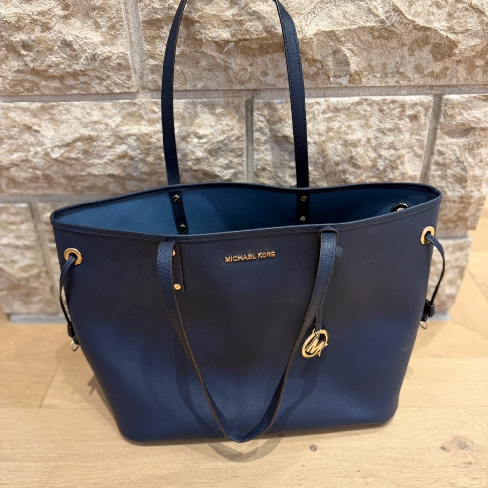 Micheal Kors Tote bag